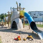 Apartamento 657, Seepark *