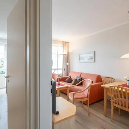 657, Seepark Зеллин