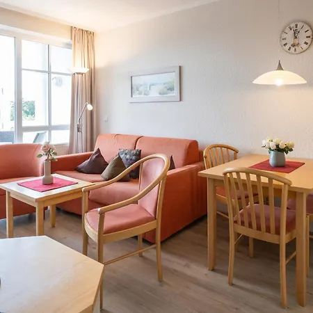 657, Seepark Зеллин